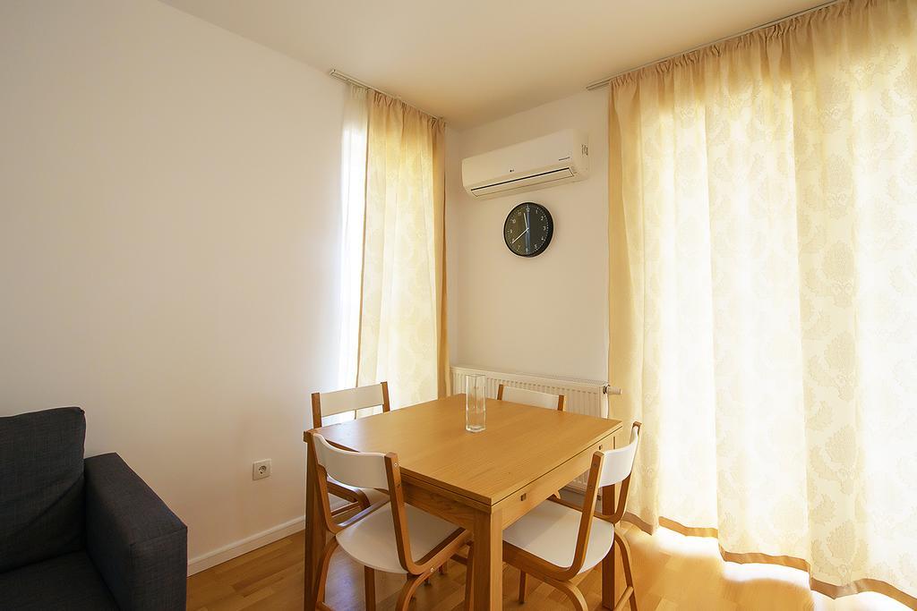 Apartamente Olivero Брашов Екстериор снимка